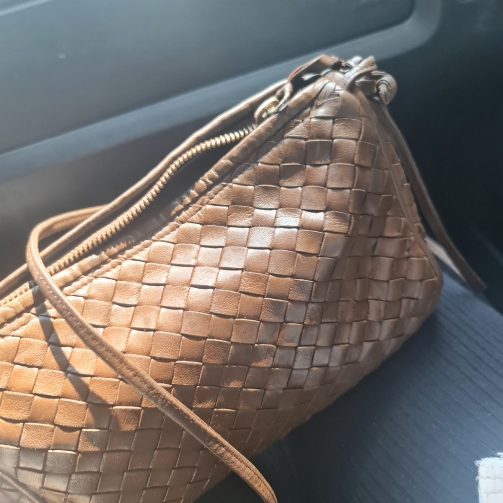 Crossbody bag